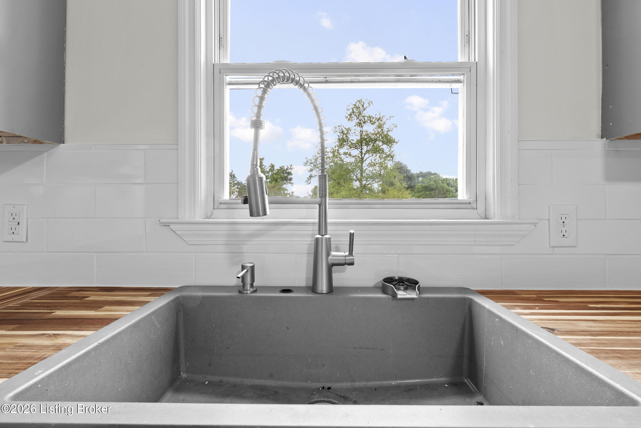 153 Stonehouse Road Bardstown, KY 40004 - Photo 19 of 50 dsc03627