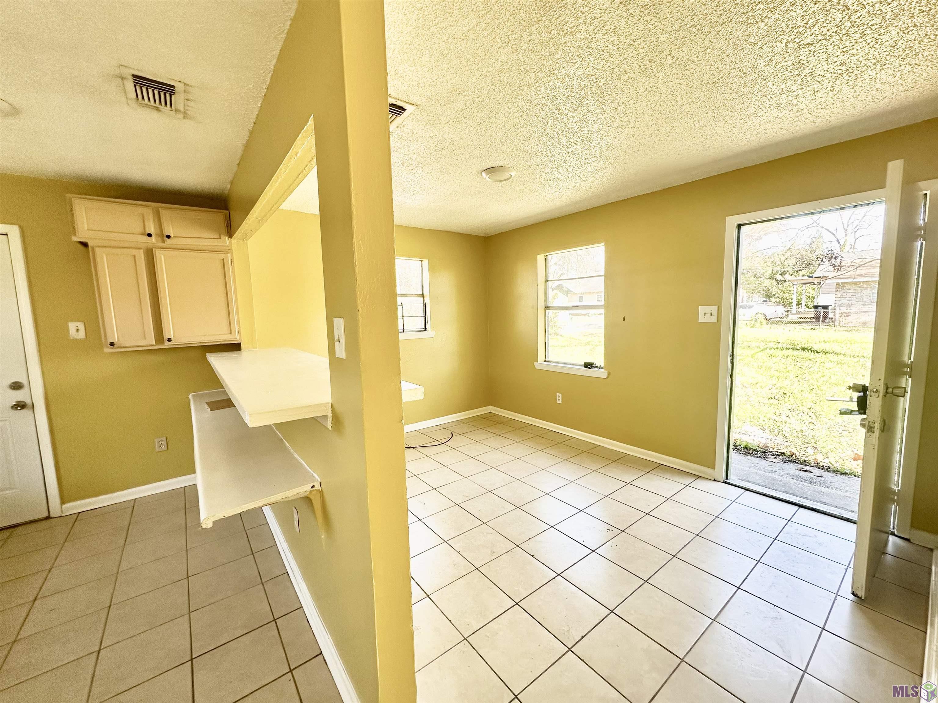 3114 Oswego Street Baton Rouge, LA 70805 - Photo 3 of 16