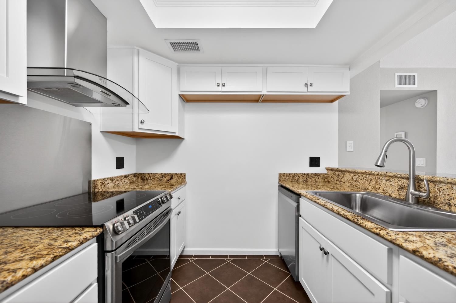 2307 East 8th Street Davis, CA 95618 - Photo 19 of 34