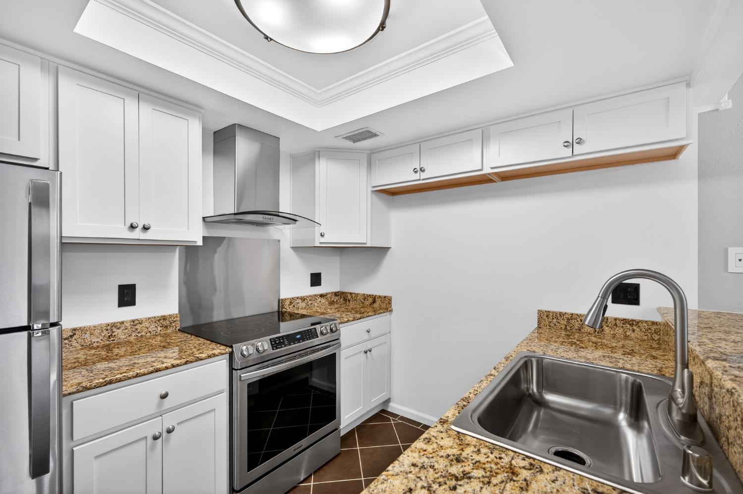 2307 East 8th Street Davis, CA 95618 - Photo 21 of 34