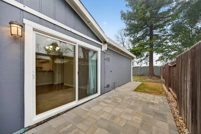 $529,900 | 2307 East 8th Street, Davis, CA 95618