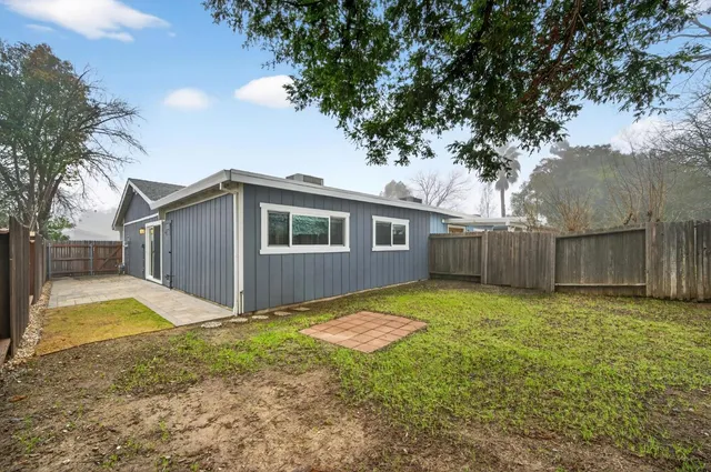 $529,900 | 2307 East 8th Street, Davis, CA 95618