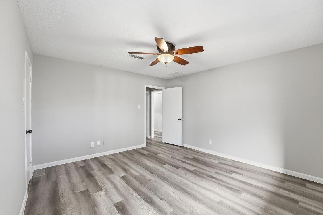 10010 Winding Trail Road La Porte, TX 77571 - Photo 12 of 20