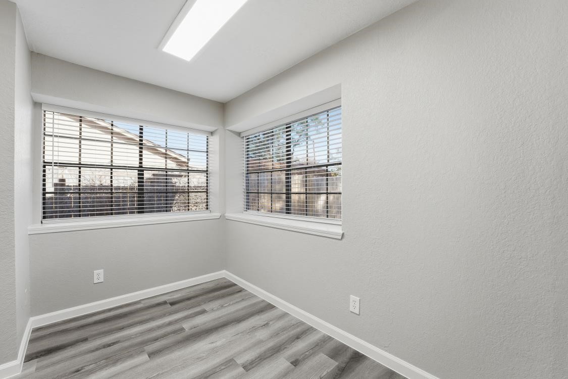 10010 Winding Trail Road La Porte, TX 77571 - Photo 6 of 20