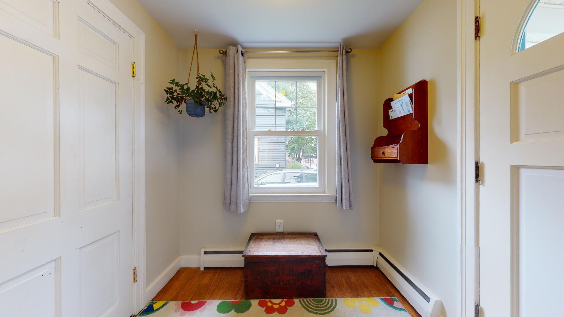 11 Allen Road South Portland, ME 04106 - Photo 5 of 27 8-web-or-mls-11-Allen-Rd-South-Portland-