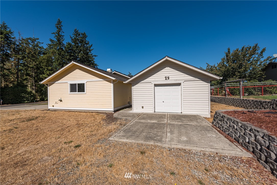 341 Cline Road Sequim, WA 98382 - Photo 32 of 36