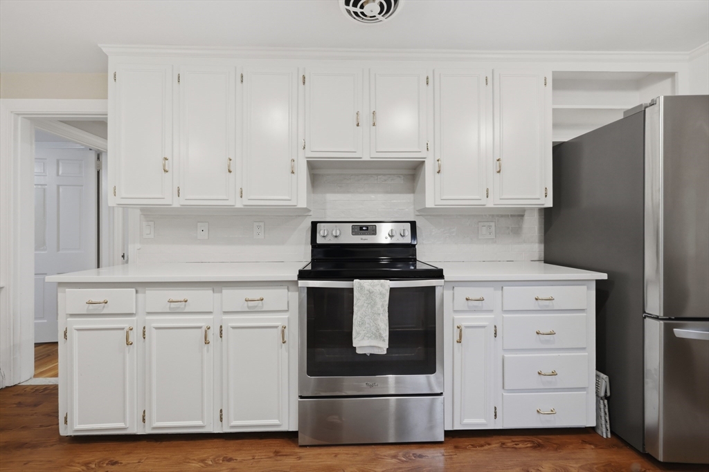 5 Fairview Road Salem, MA 01970 - Photo 13 of 34
