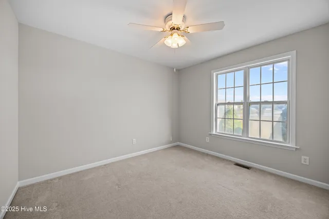 $300,000 | 814 Treyburn Circle, Greenville, NC 27858