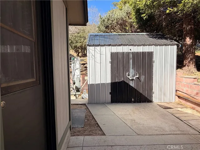 $350,000 | 6028 Lake Drive, Angelus Oaks, CA 92305