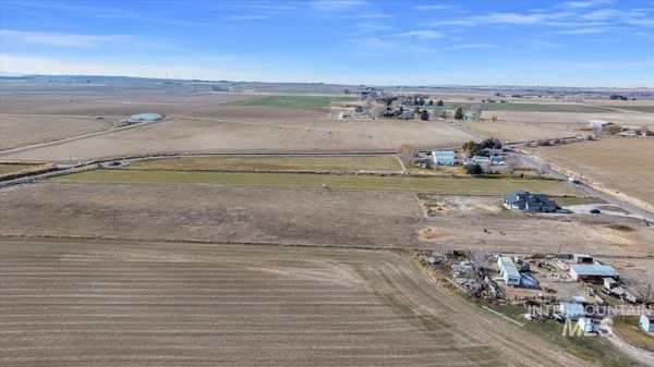 $260,250 | 273 West 100 South, Burley, ID 83318