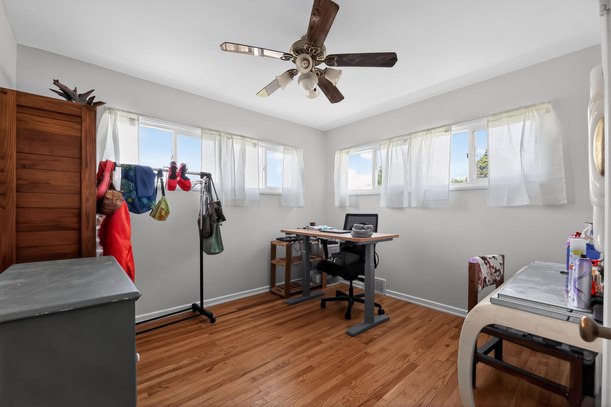 504 Louise Road Glenside, PA 19038 - Photo 26 of 41 Third bedroom, currently used as office.