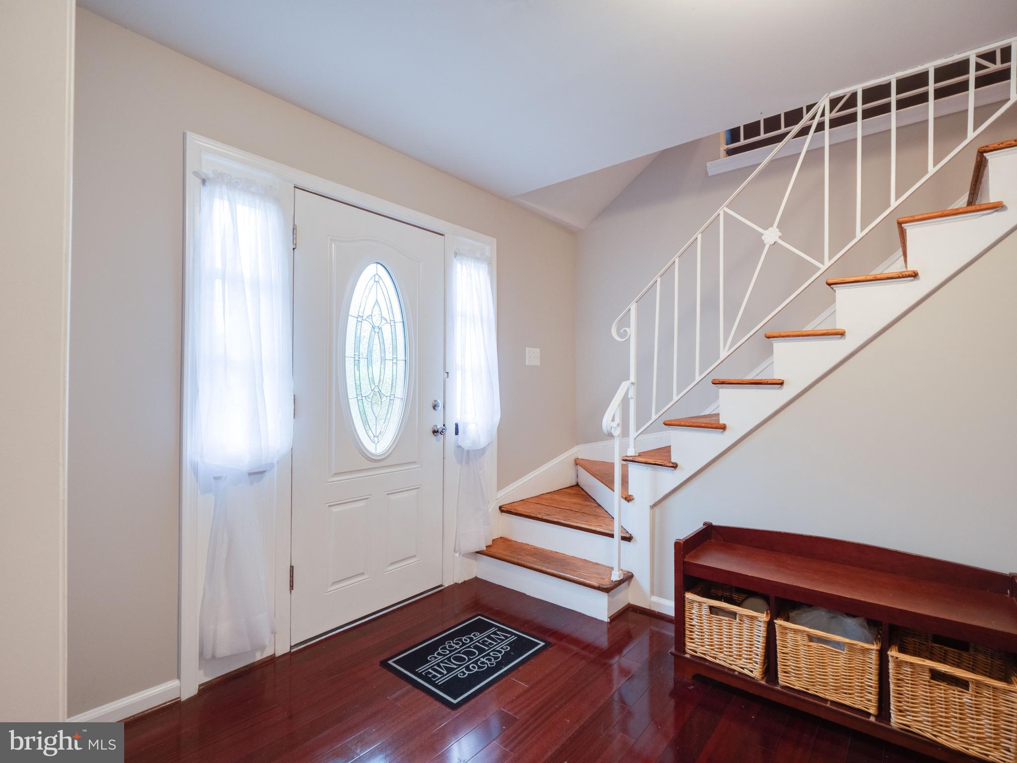 8111 Blairton Road Springfield, VA 22152 - Photo 4 of 25 Gallery Image 4