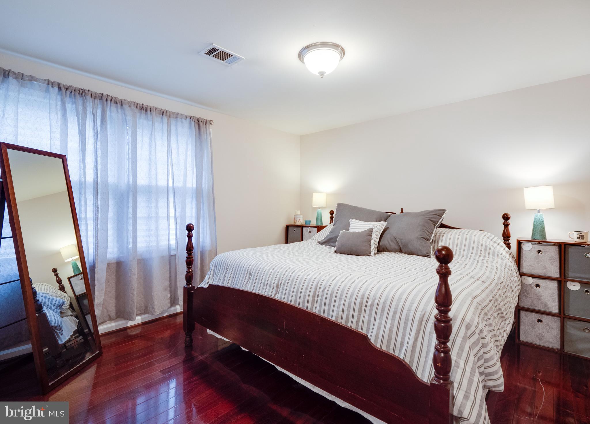 8111 Blairton Road Springfield, VA 22152 - Photo 7 of 25 Gallery Image 7