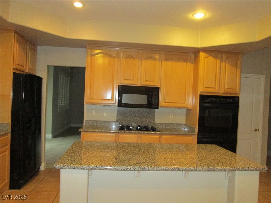 421 Emerald Heights Street Las Vegas, NV 89144 - Photo 4 of 15