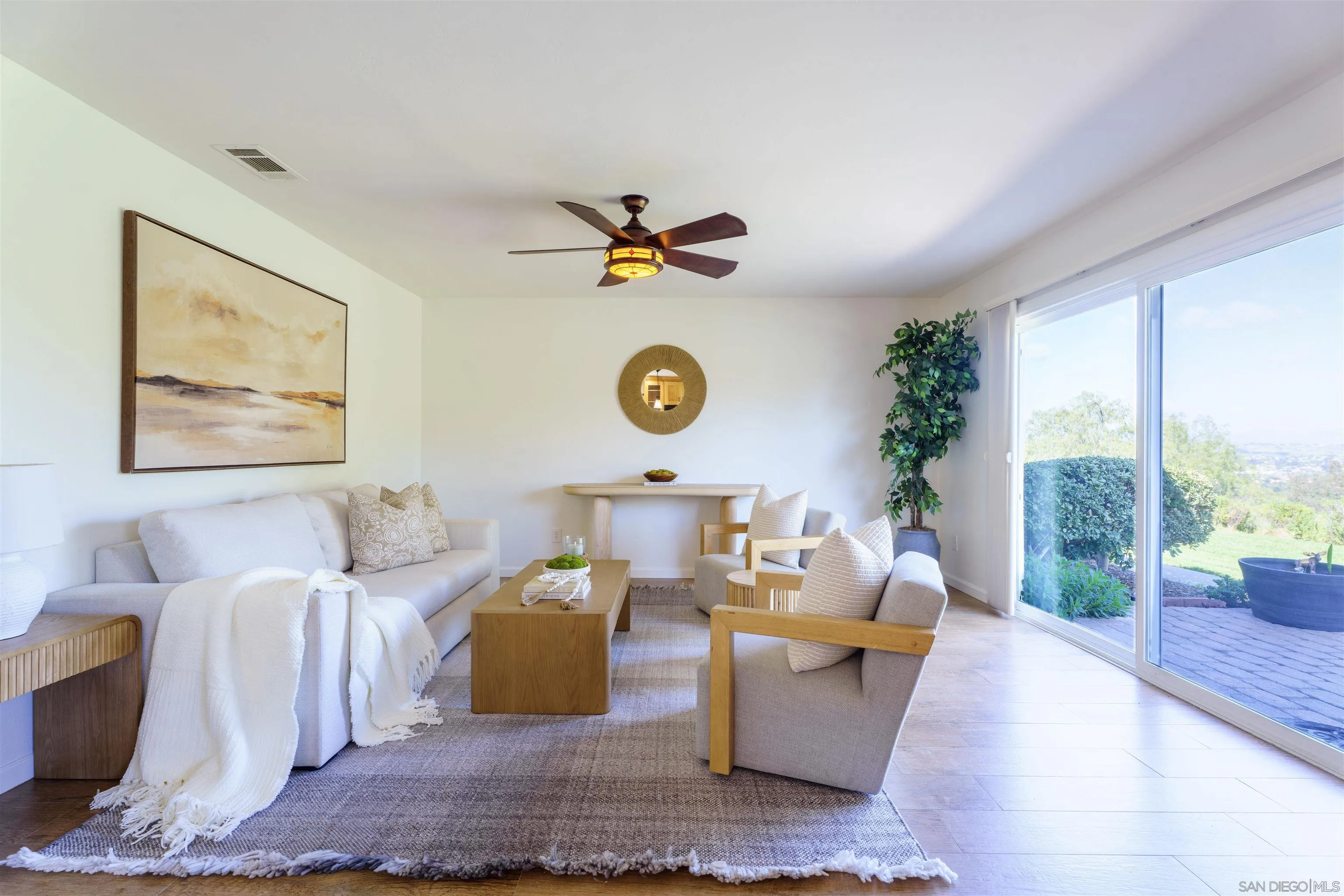 4382 Dowitcher Way Oceanside, CA 92057 - Photo 13 of 34