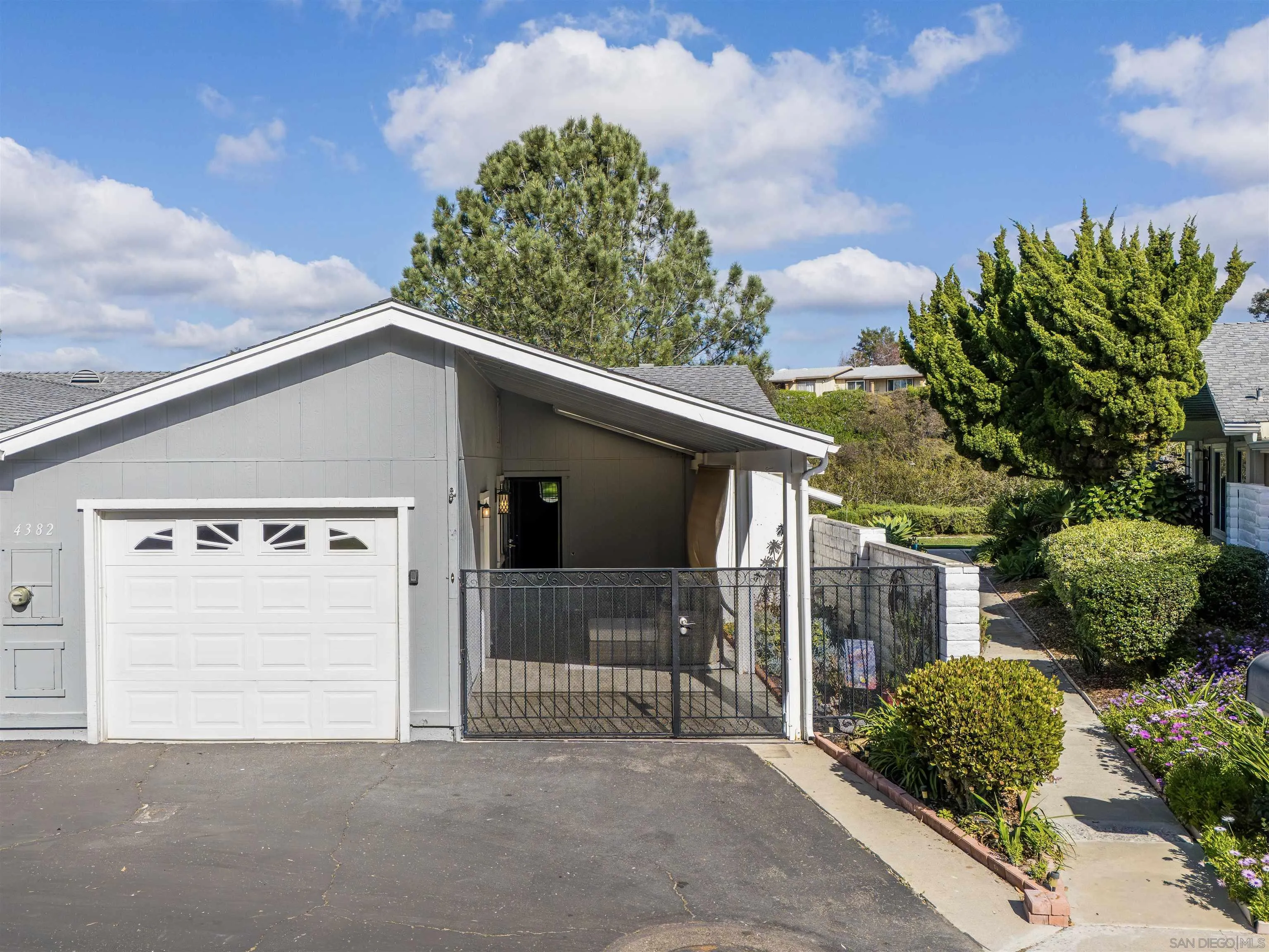 4382 Dowitcher Way Oceanside, CA 92057 - Photo 28 of 32