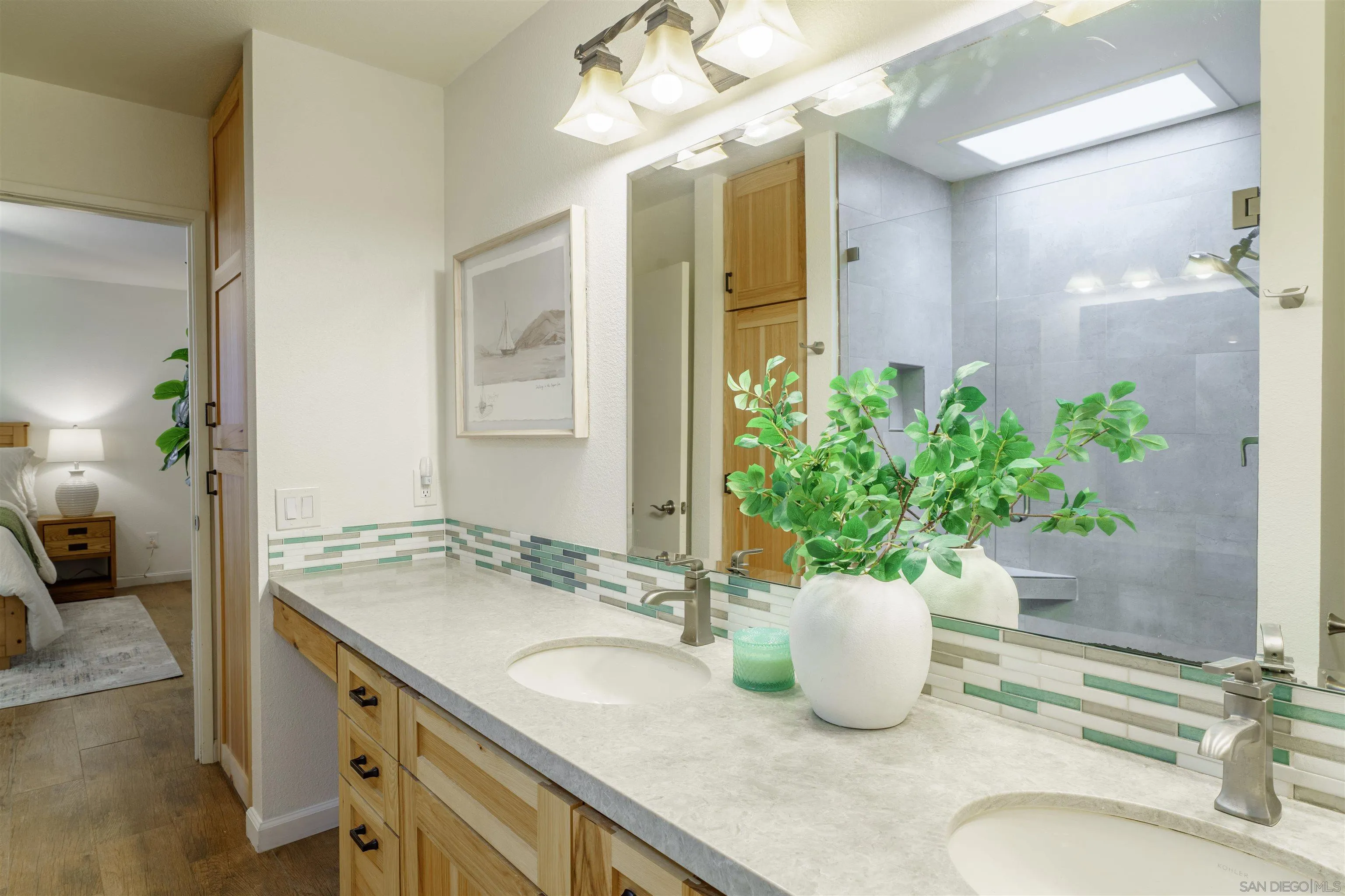 4382 Dowitcher Way Oceanside, CA 92057 - Photo 4 of 32