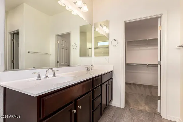 $2,200 | 3227 West Carter Road, Phoenix, AZ 85041