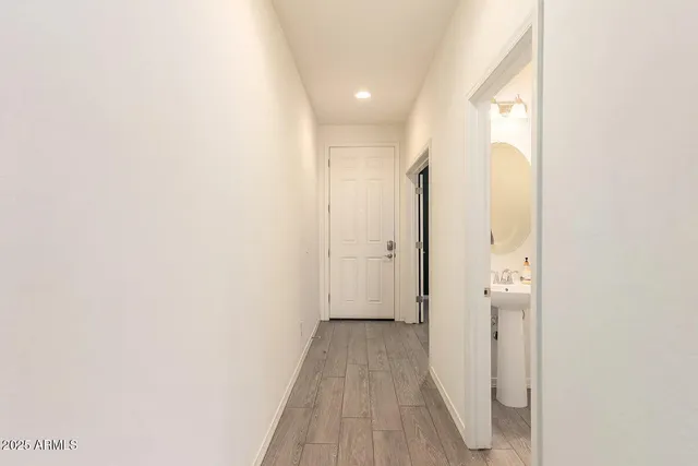 $2,200 | 3227 West Carter Road, Phoenix, AZ 85041