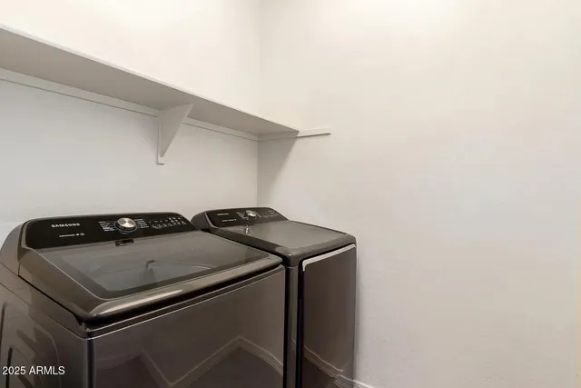 $2,200 | 3227 West Carter Road, Phoenix, AZ 85041