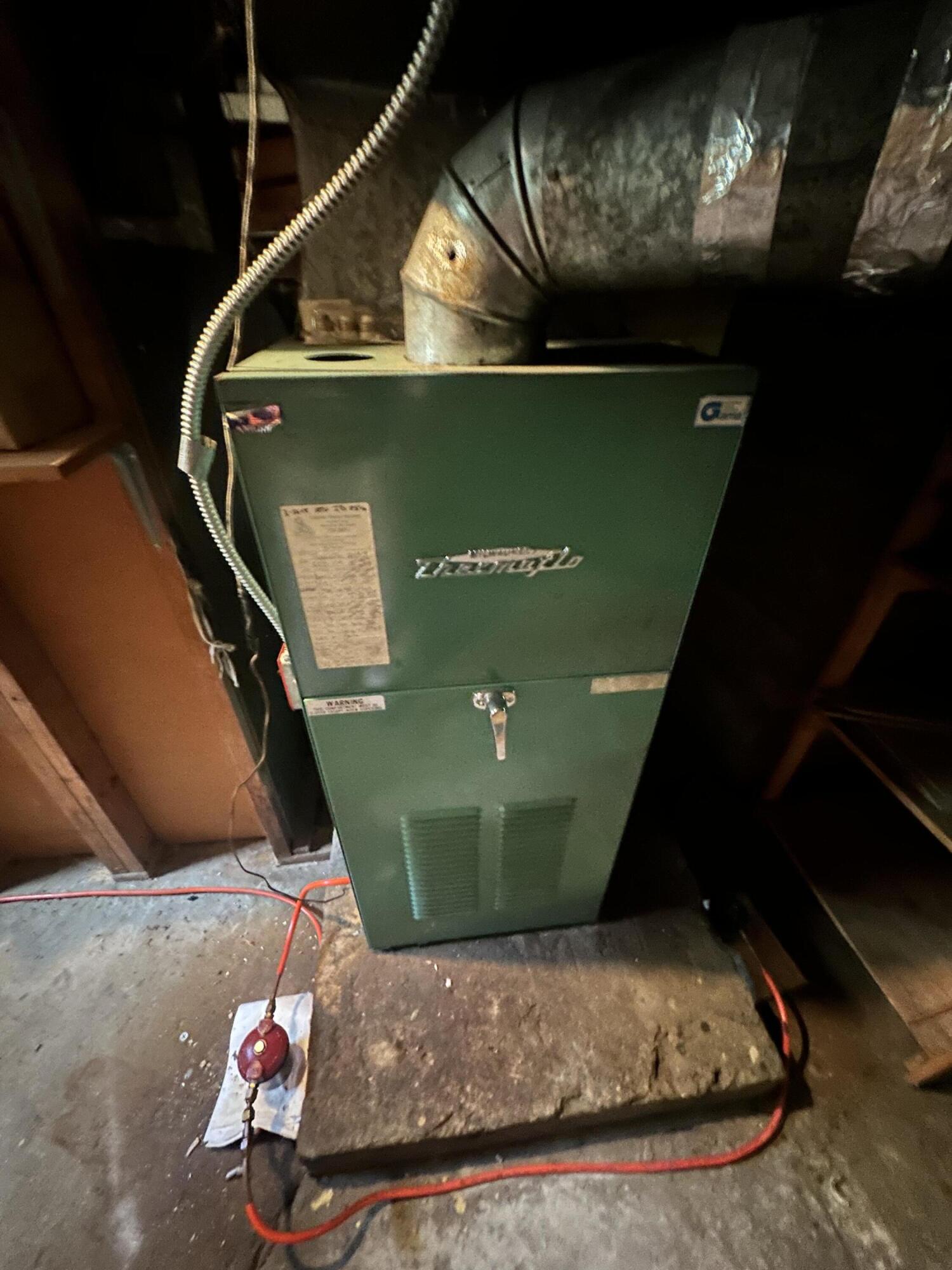 16 North Terrace Millinocket, ME 04462 - Photo 28 of 34 712E0BF4-DFD5-4C6A-9F80-D81319F7F317