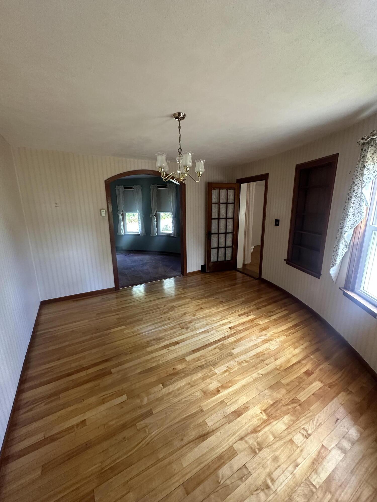 16 North Terrace Millinocket, ME 04462 - Photo 9 of 34 3D102C27-EE6C-418C-B377-38FFE93A8AC5