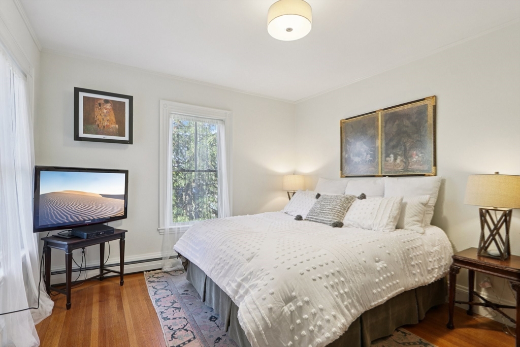 35 Frances Street Melrose, MA 02176 - Photo 21 of 42