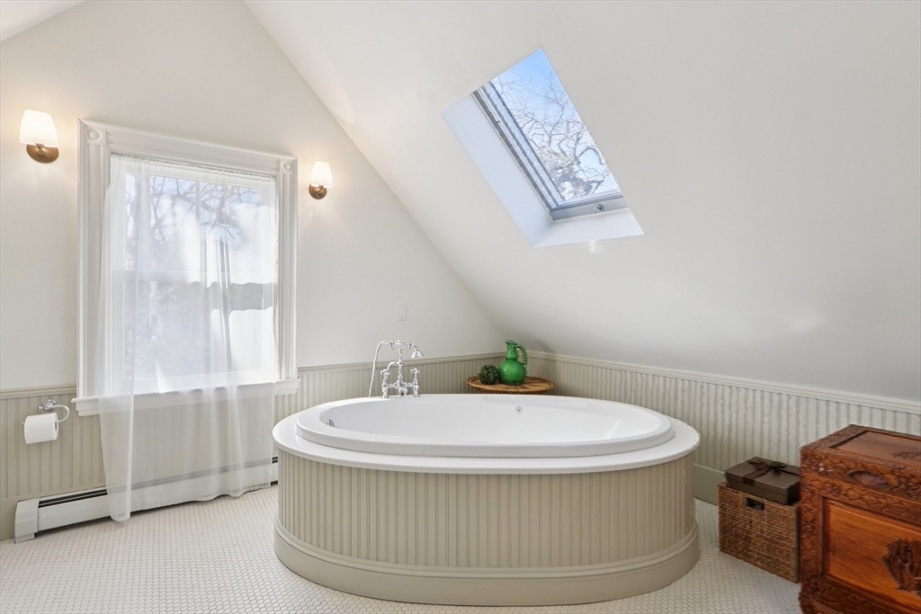 35 Frances Street Melrose, MA 02176 - Photo 27 of 42