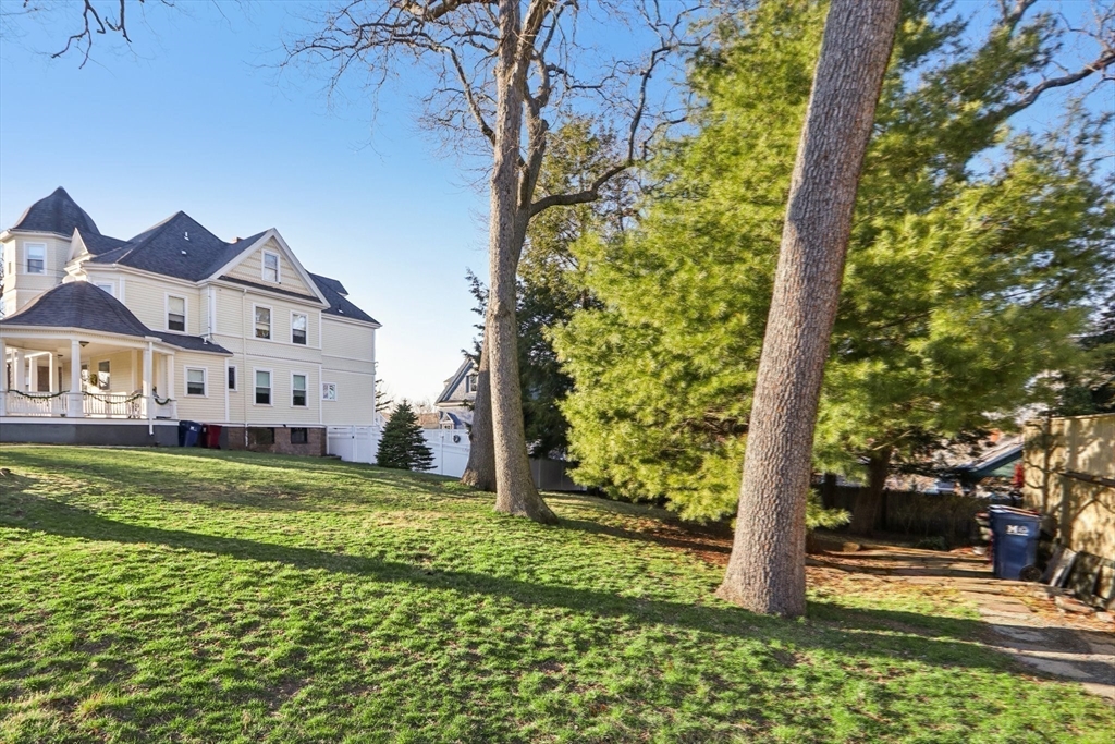 35 Frances Street Melrose, MA 02176 - Photo 31 of 42