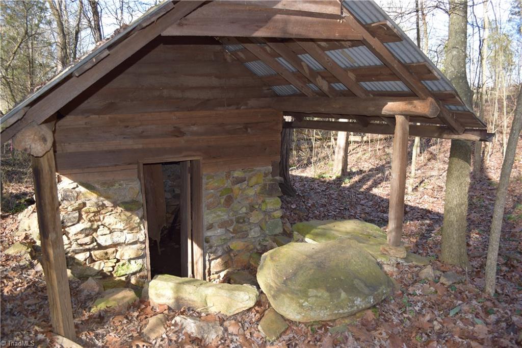 193 Crawford Road Mocksville, NC 27028 - Photo 25 of 30 Gallery Image 25