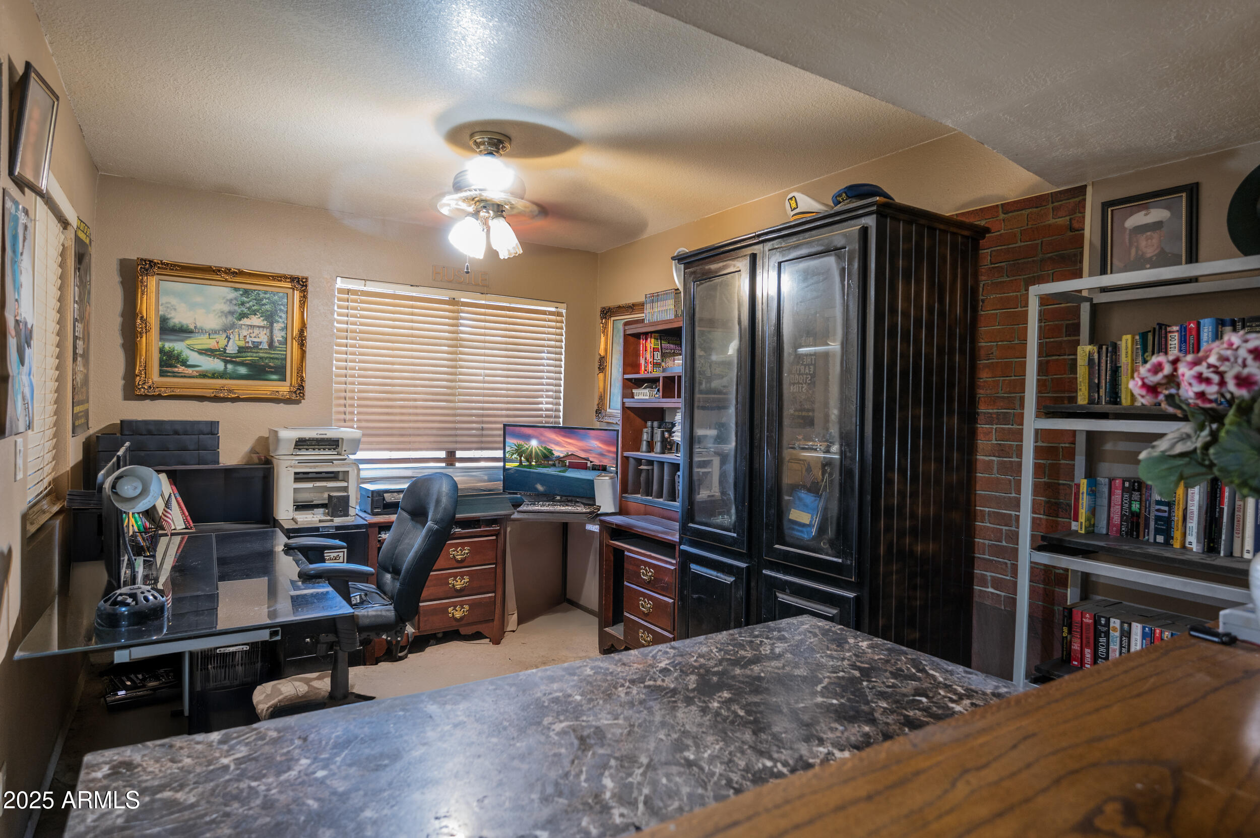 662 South Seton Mesa, AZ 85206 - Photo 12 of 25 a view of a workspace with furniture