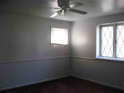 6383 Kings Pointe Road Grand Blanc, MI 48439 - Photo 7 of 10 20187904-6.JPG