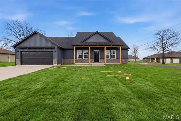 $310,000 | 2602 M- Country Dr Mountain Grove, Mountain Grove, MO 65711