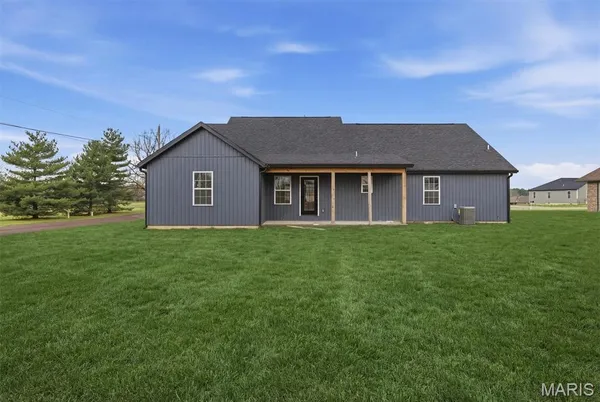 $310,000 | 2602 M- Country Dr Mountain Grove, Mountain Grove, MO 65711