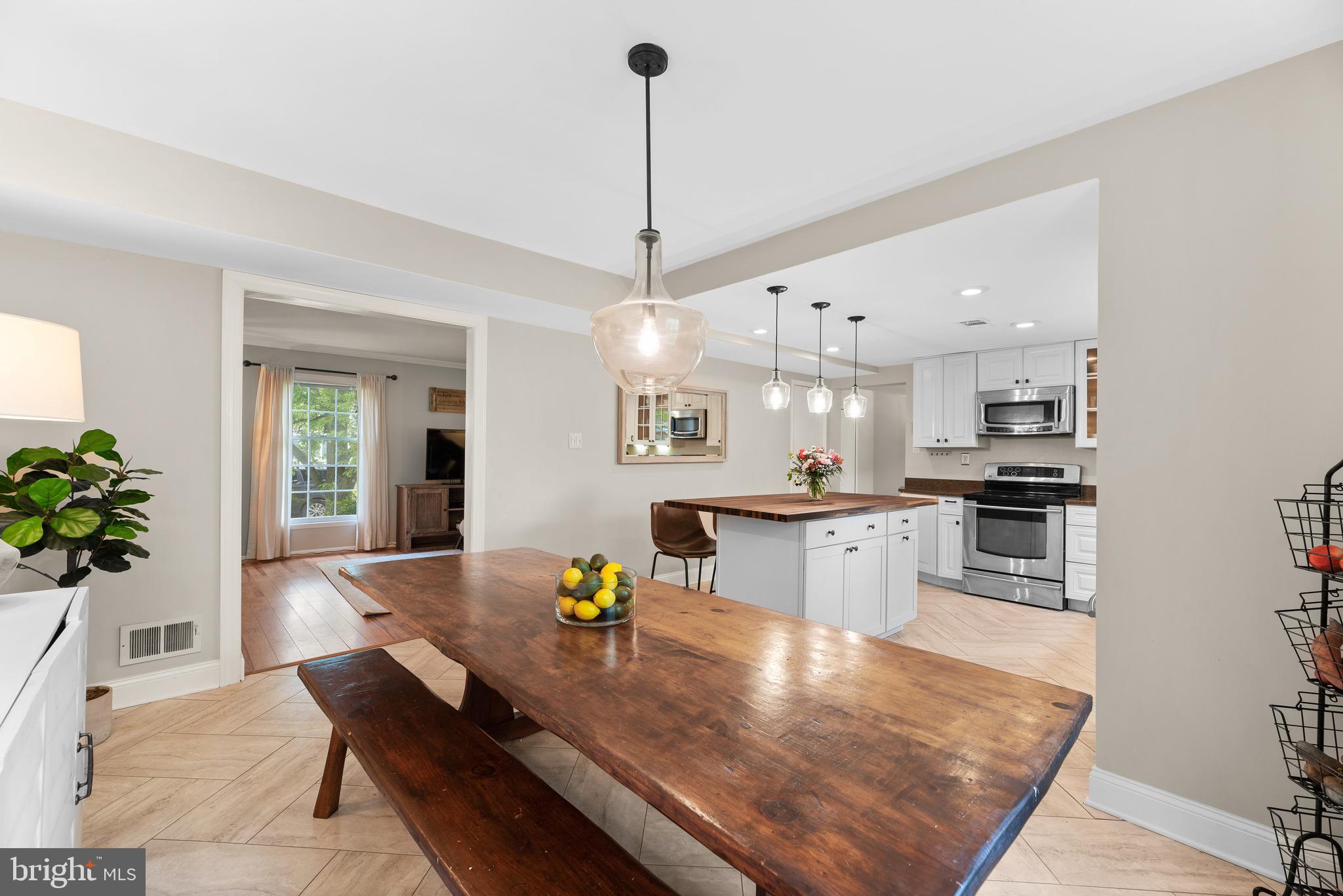Dining room with designer lighting