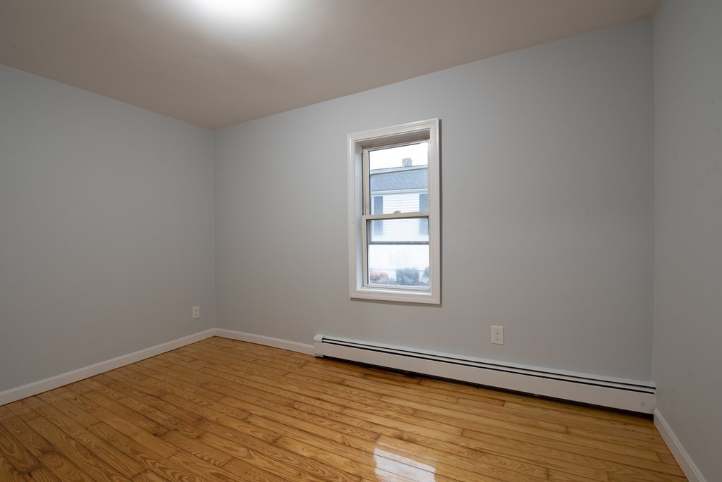 21 Wrentham Road Bellingham, MA 02019 - Photo 11 of 33 Gallery Image 11