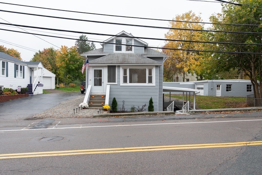 21 Wrentham Road Bellingham, MA 02019 - Photo 2 of 33 Gallery Image 2