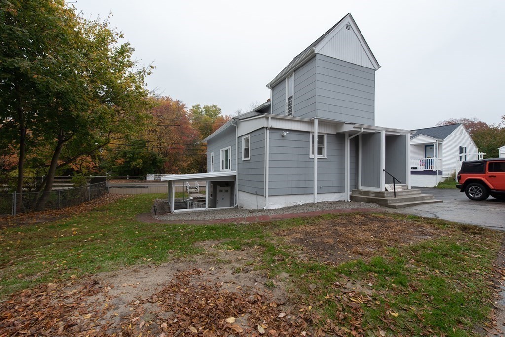 21 Wrentham Road Bellingham, MA 02019 - Photo 31 of 33 Gallery Image 31