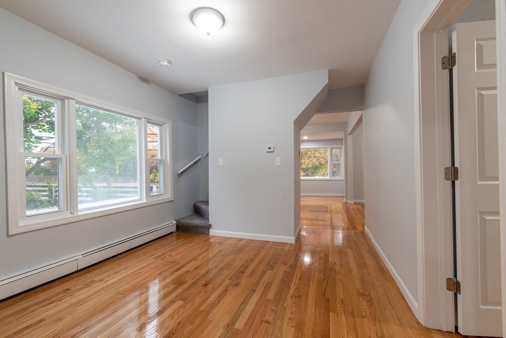 21 Wrentham Road Bellingham, MA 02019 - Photo 7 of 33 Gallery Image 7