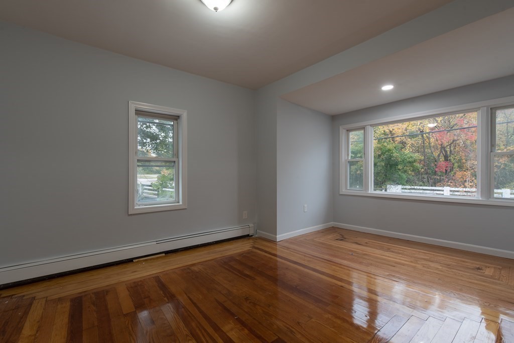 21 Wrentham Road Bellingham, MA 02019 - Photo 10 of 33 Gallery Image 10