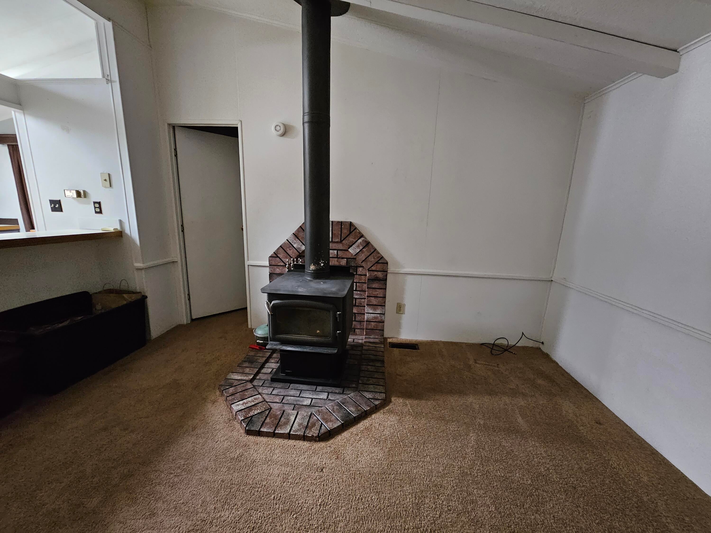831 Crow Road Merlin, OR 97532 - Photo 5 of 29 Woodstove