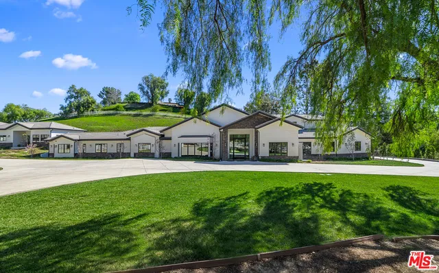 a view of a lake in middle of the town