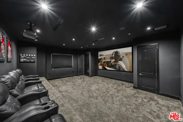 $9,500,000 | 6006 Spring Valley Road, Hidden Hills, CA 91302