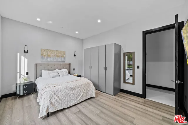 $9,995,000 | 6006 Spring Valley Road, Hidden Hills, CA 91302