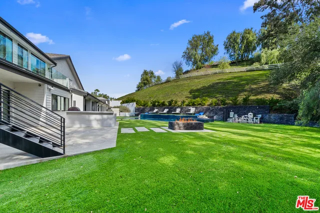 $9,995,000 | 6006 Spring Valley Road, Hidden Hills, CA 91302