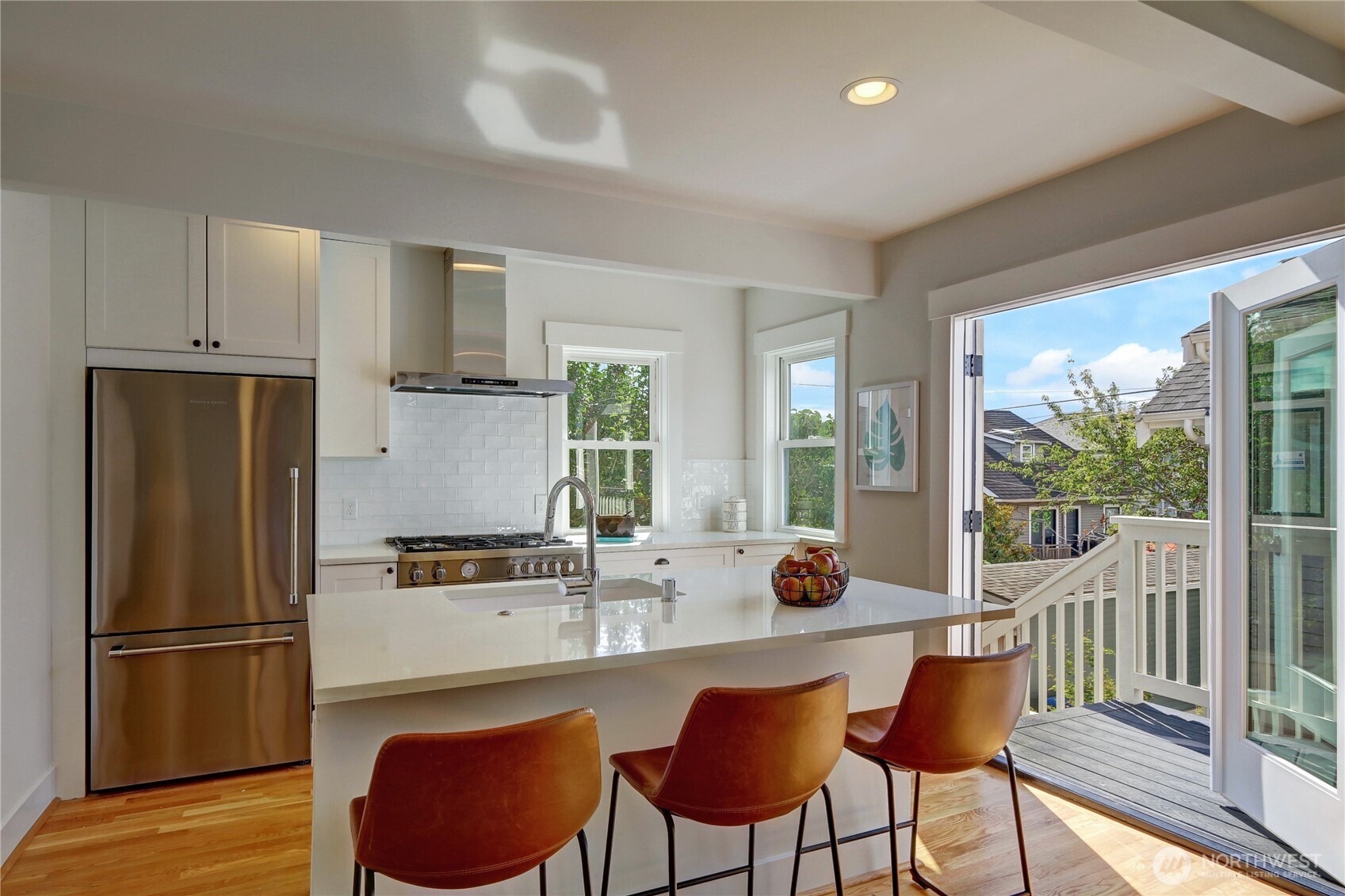 1611 10th Avenue West, Unit 1 Seattle, WA 98119 - Photo 14 of 39