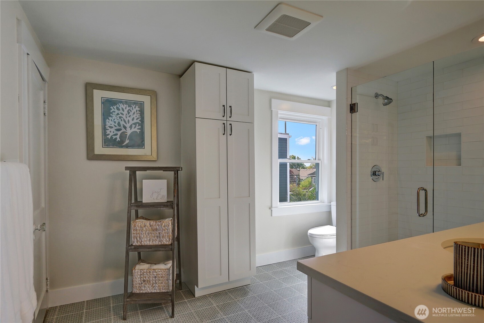 1611 10th Avenue West, Unit 1 Seattle, WA 98119 - Photo 19 of 39