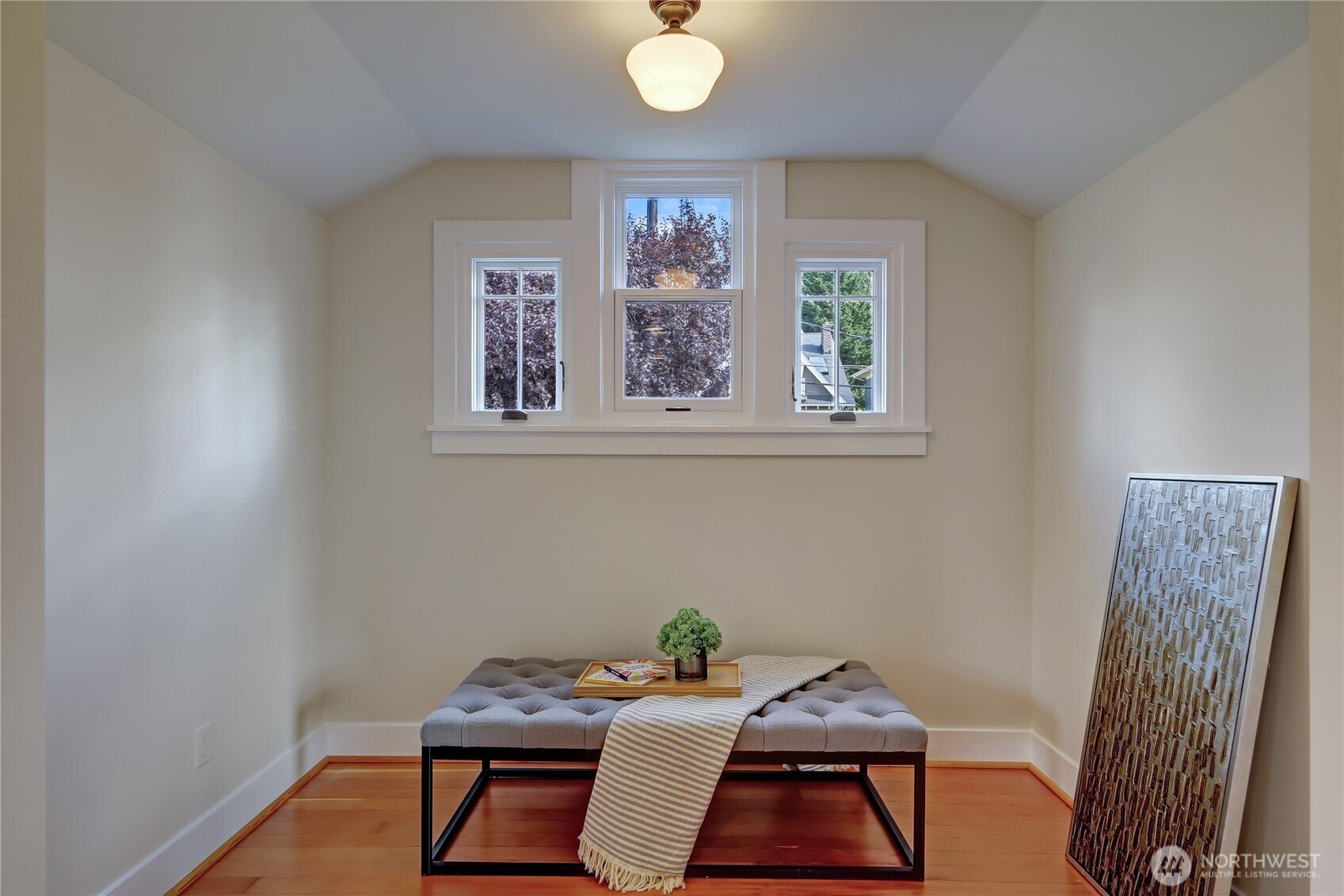 1611 10th Avenue West, Unit 1 Seattle, WA 98119 - Photo 21 of 39