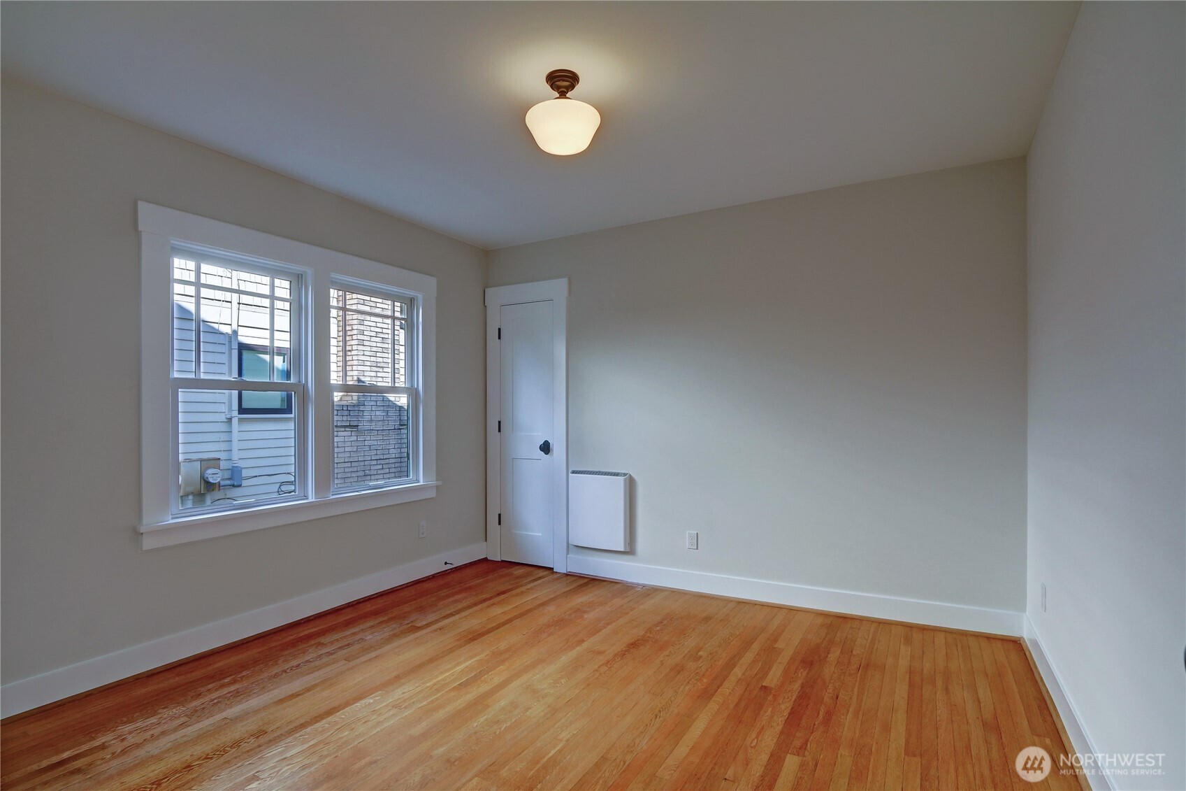 1611 10th Avenue West, Unit 1 Seattle, WA 98119 - Photo 26 of 39