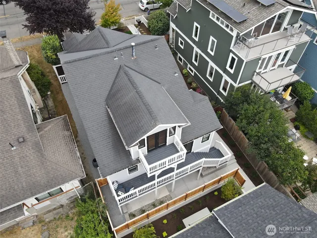 $1,499,000 | 1611 10th Avenue West, Unit 1, Seattle, WA 98119